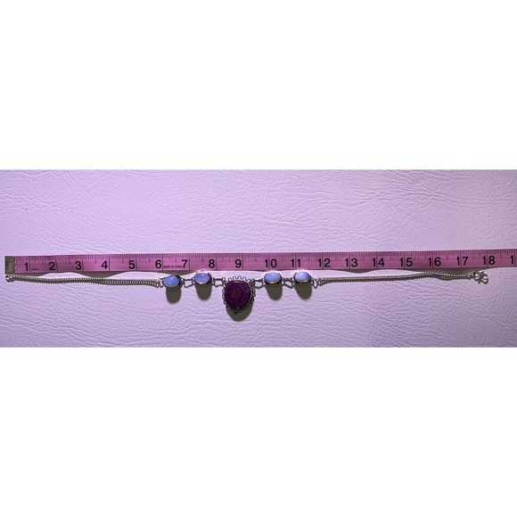 Sterling Silver Necklace with Large Purple Cabachon Stone & 4 Blue Moon Stones. - Picture 4 of 5